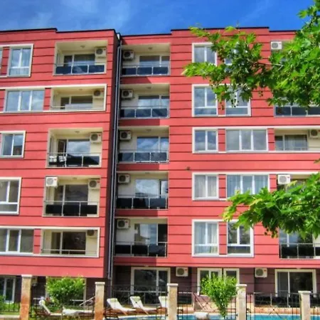 Apartament Апартамент Равда