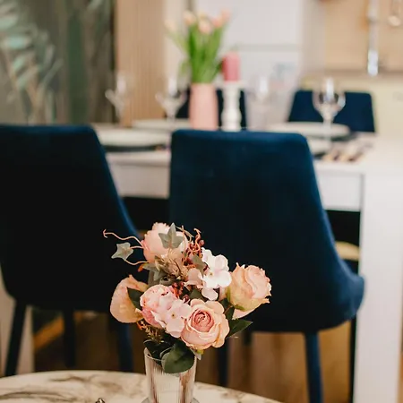 Апартамент Равда Apartament *