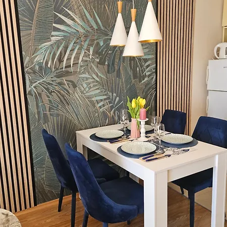 Apartament Апартамент Равда *
